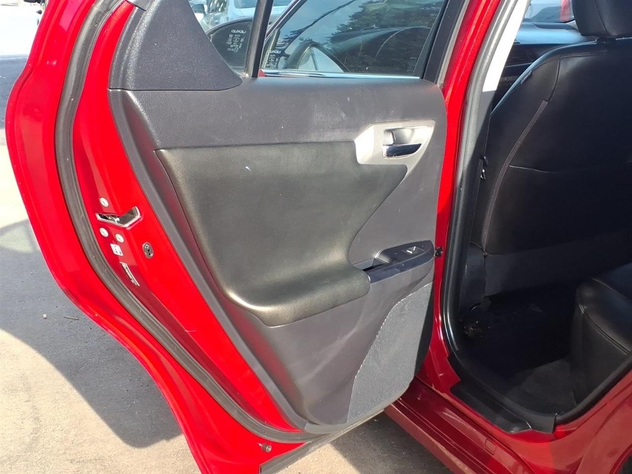 Lexus CT 200h  2013