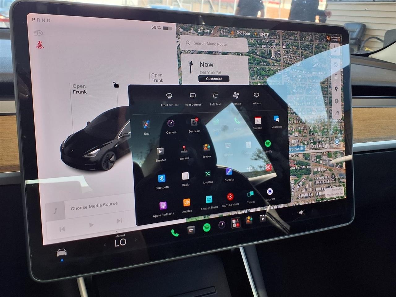 Tesla Model 3  2018