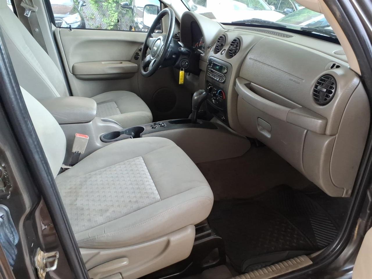 Jeep Liberty  2006