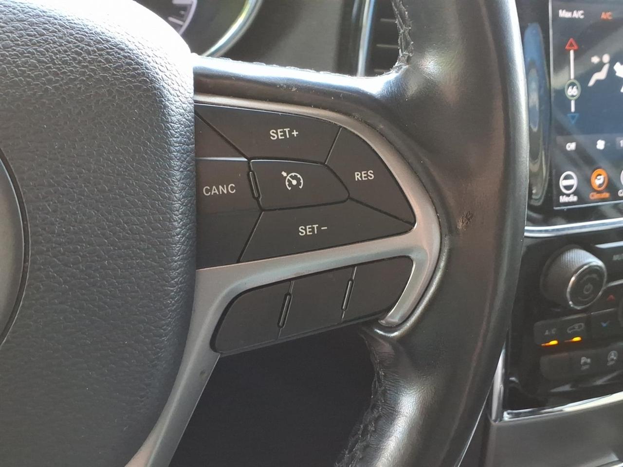 Jeep Grand Cherokee  2020