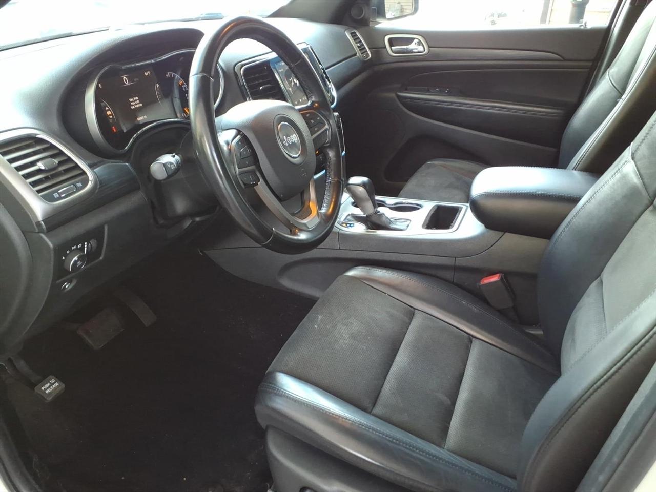 Jeep Grand Cherokee  2020