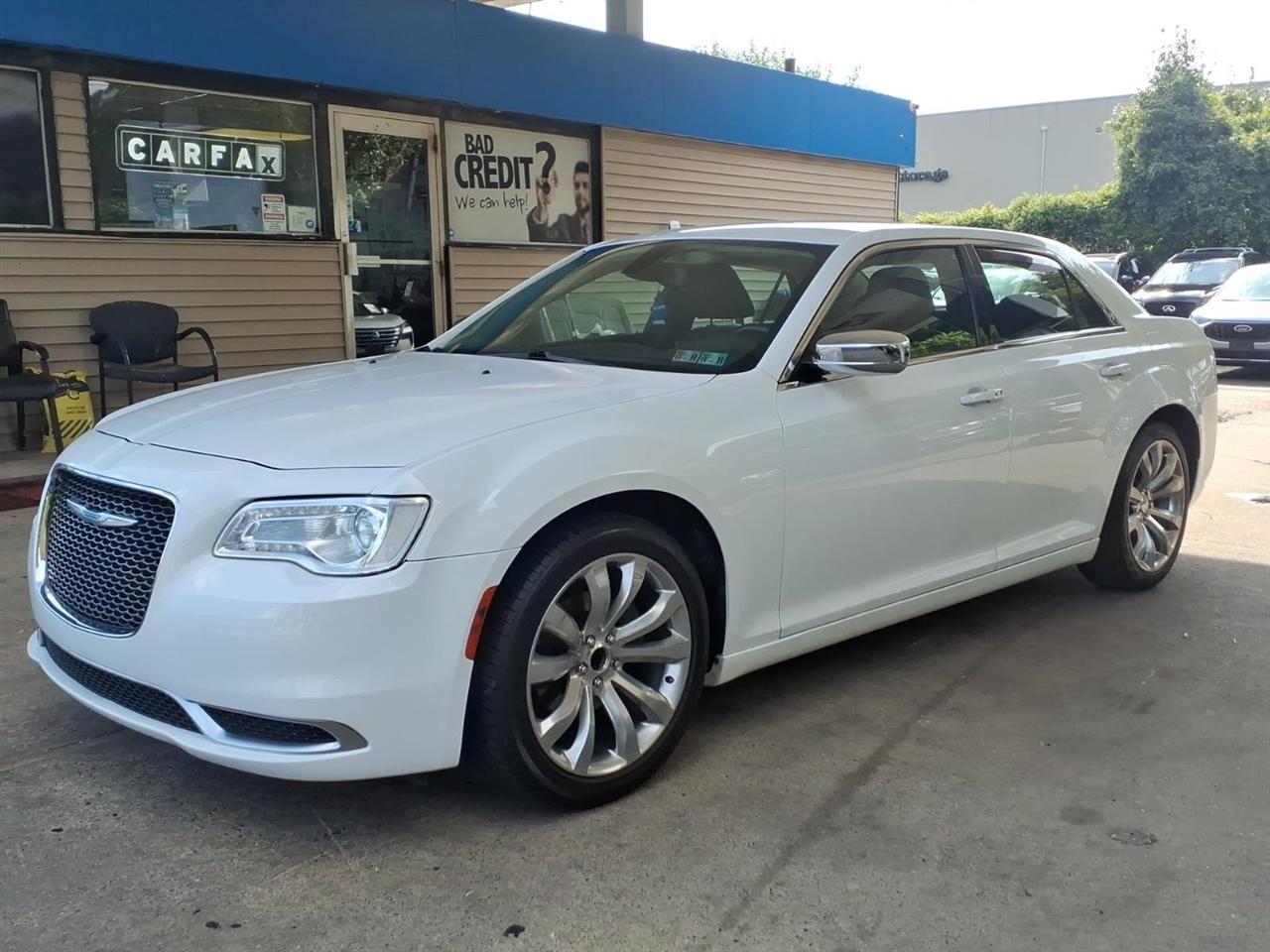 Chrysler 300  2018
