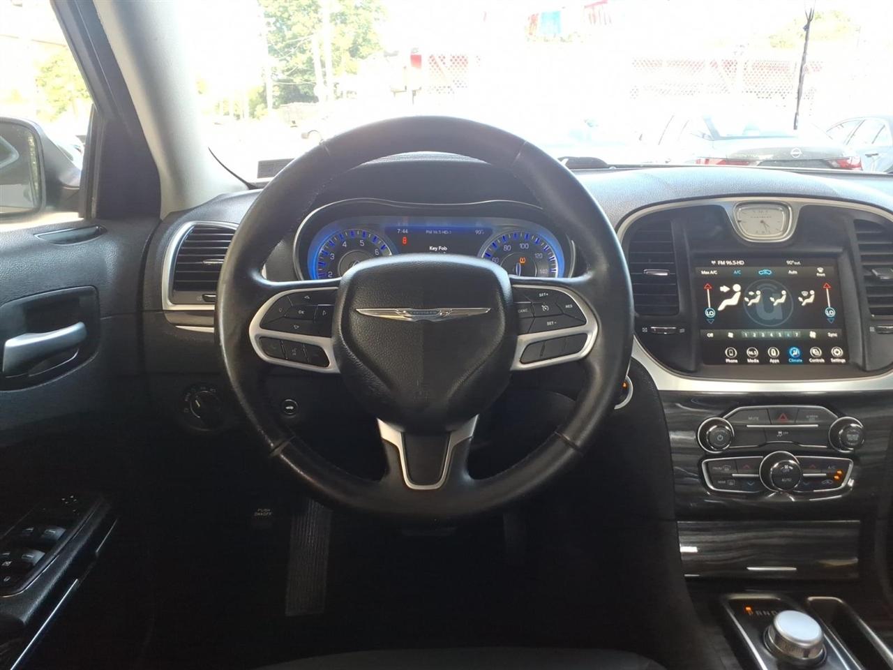 Chrysler 300  2018