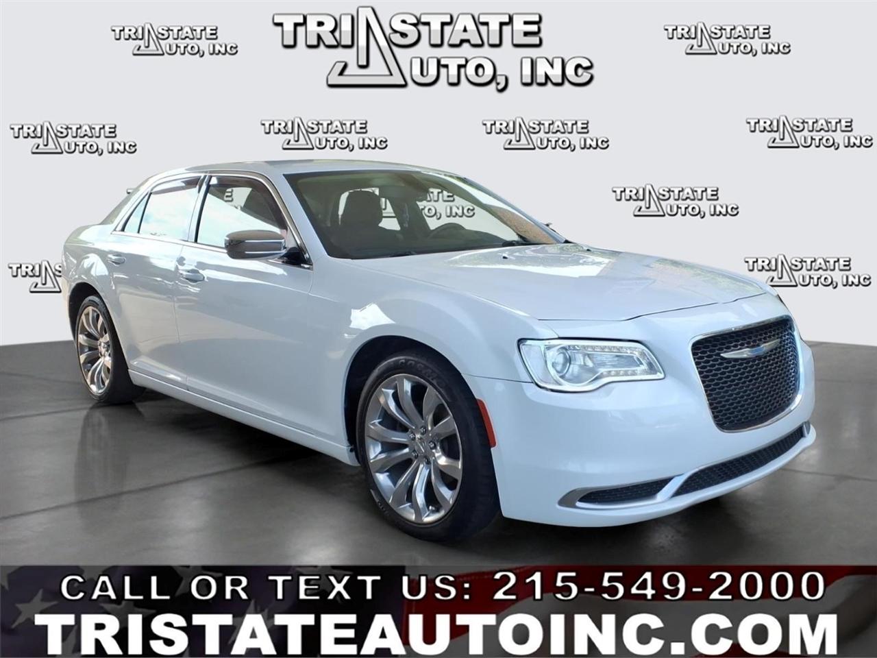 2018 Chrysler 300 Sedan 4D Touring 3.6L