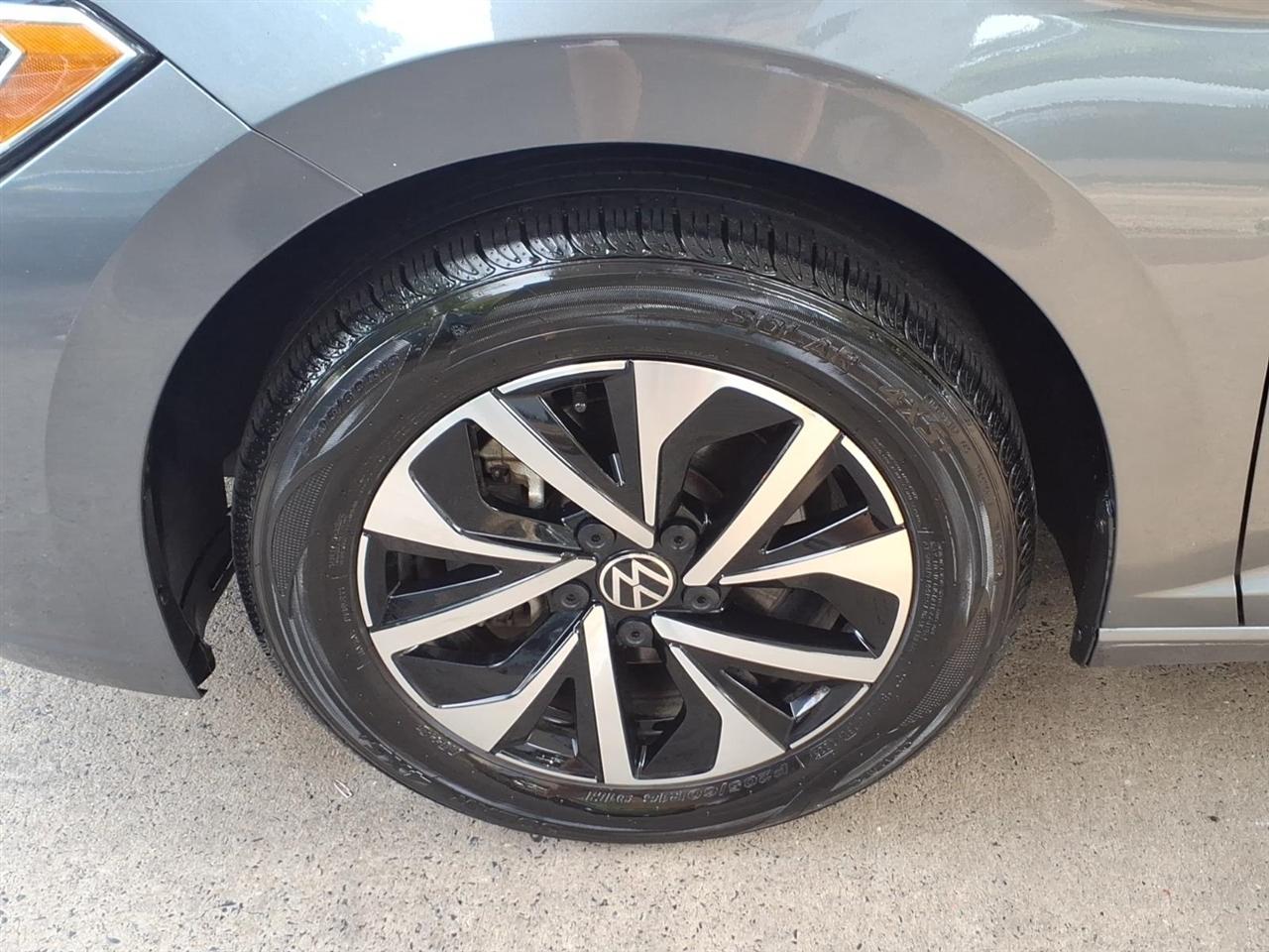 Volkswagen Jetta  2024