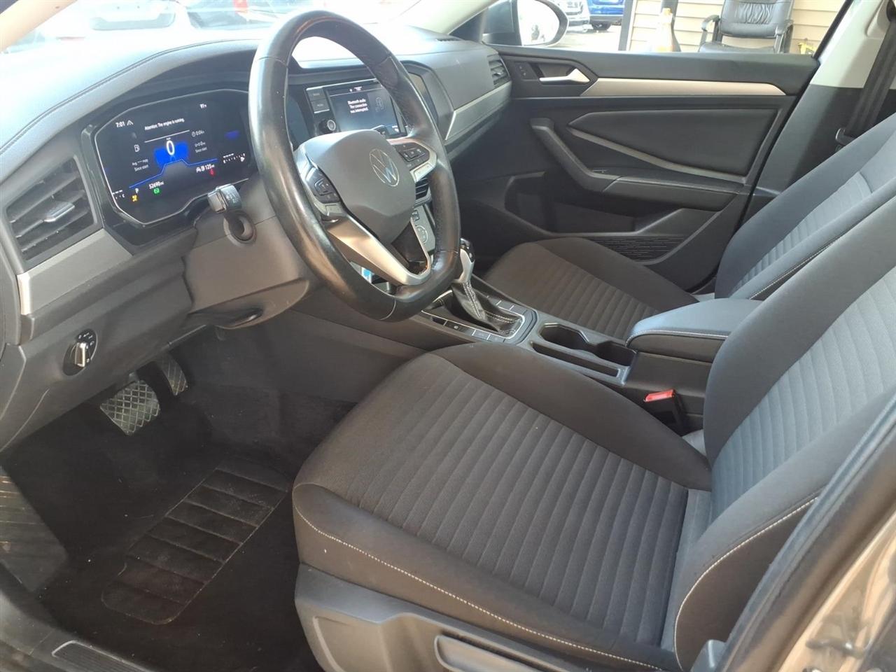 Volkswagen Jetta  2024