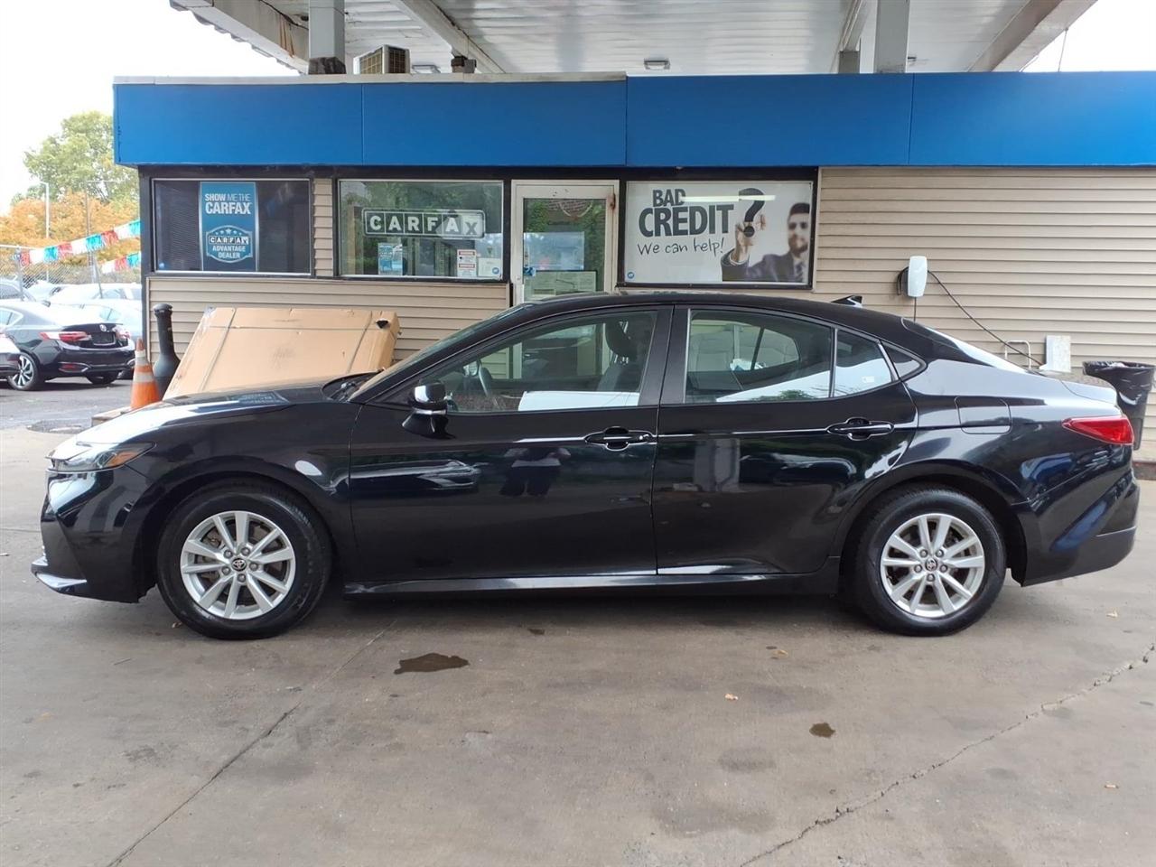 Toyota Camry  2025