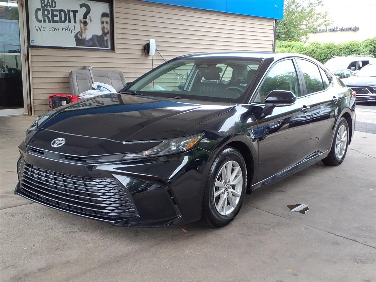 Toyota Camry  2025