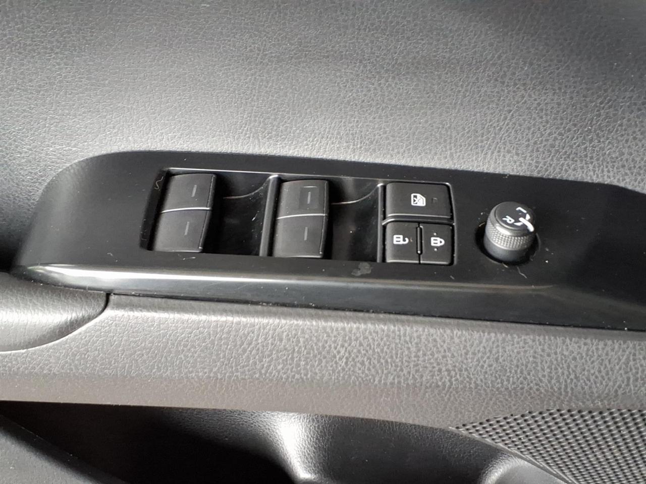 Toyota Camry  2025