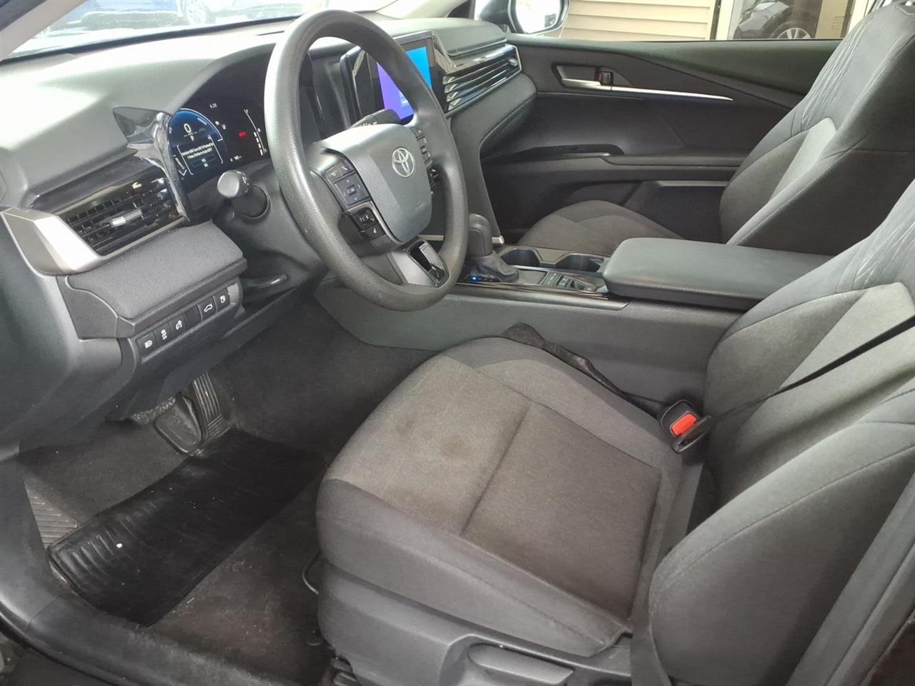 Toyota Camry  2025