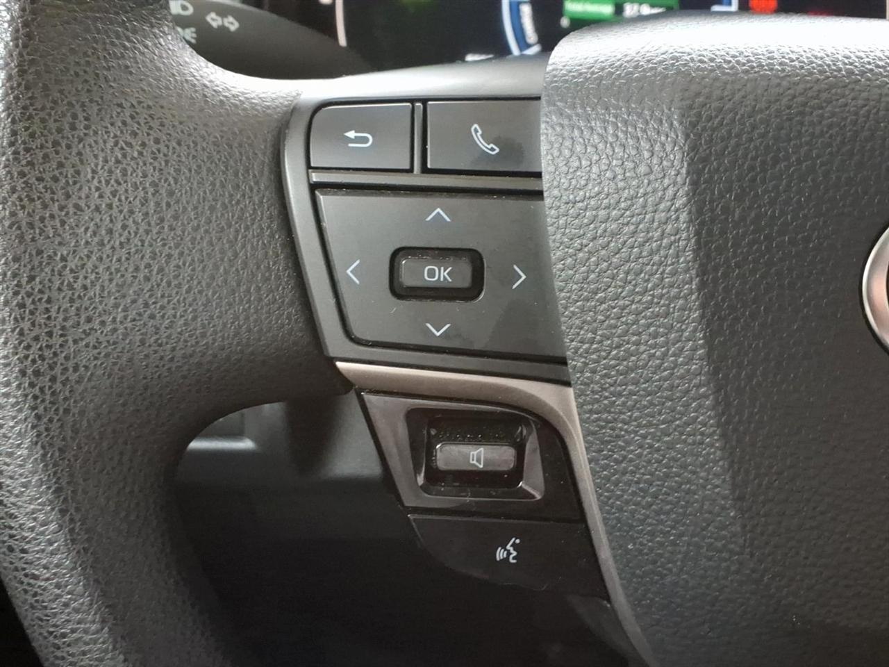 Toyota Camry  2025