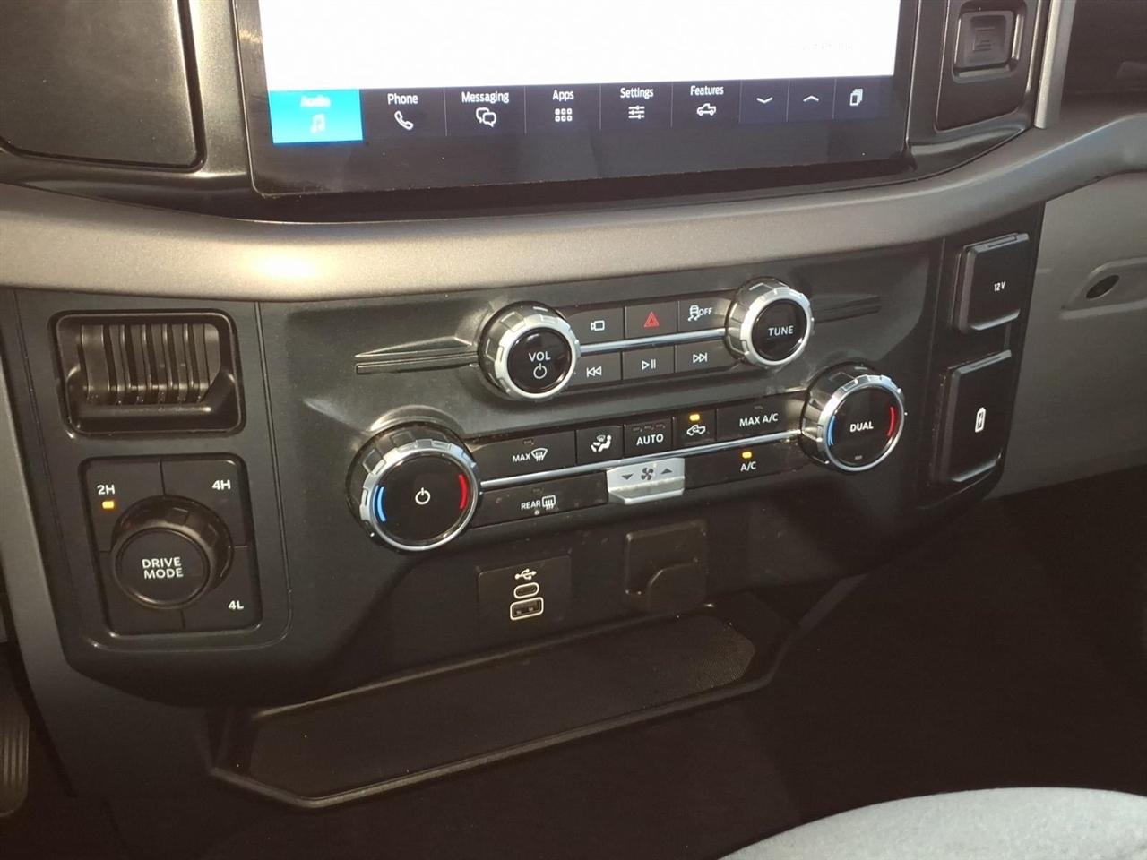 Ford F-150  2025