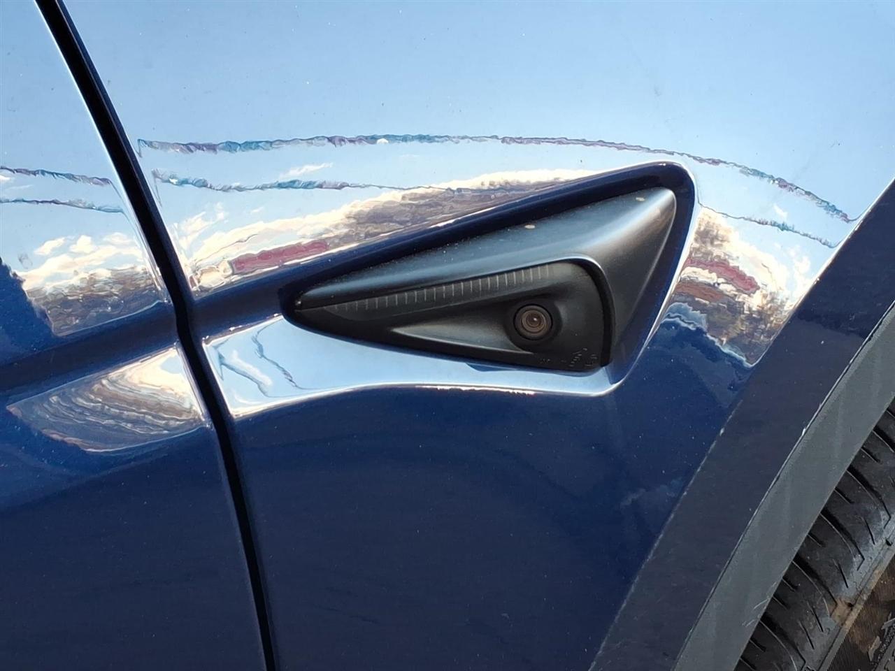 Tesla Model Y  2021