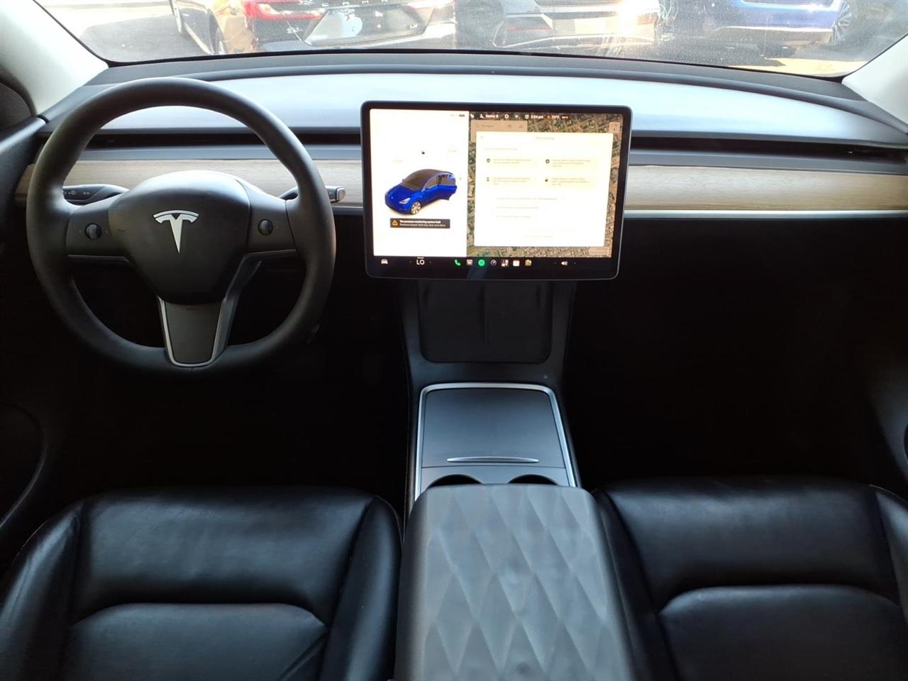 Tesla Model Y  2021