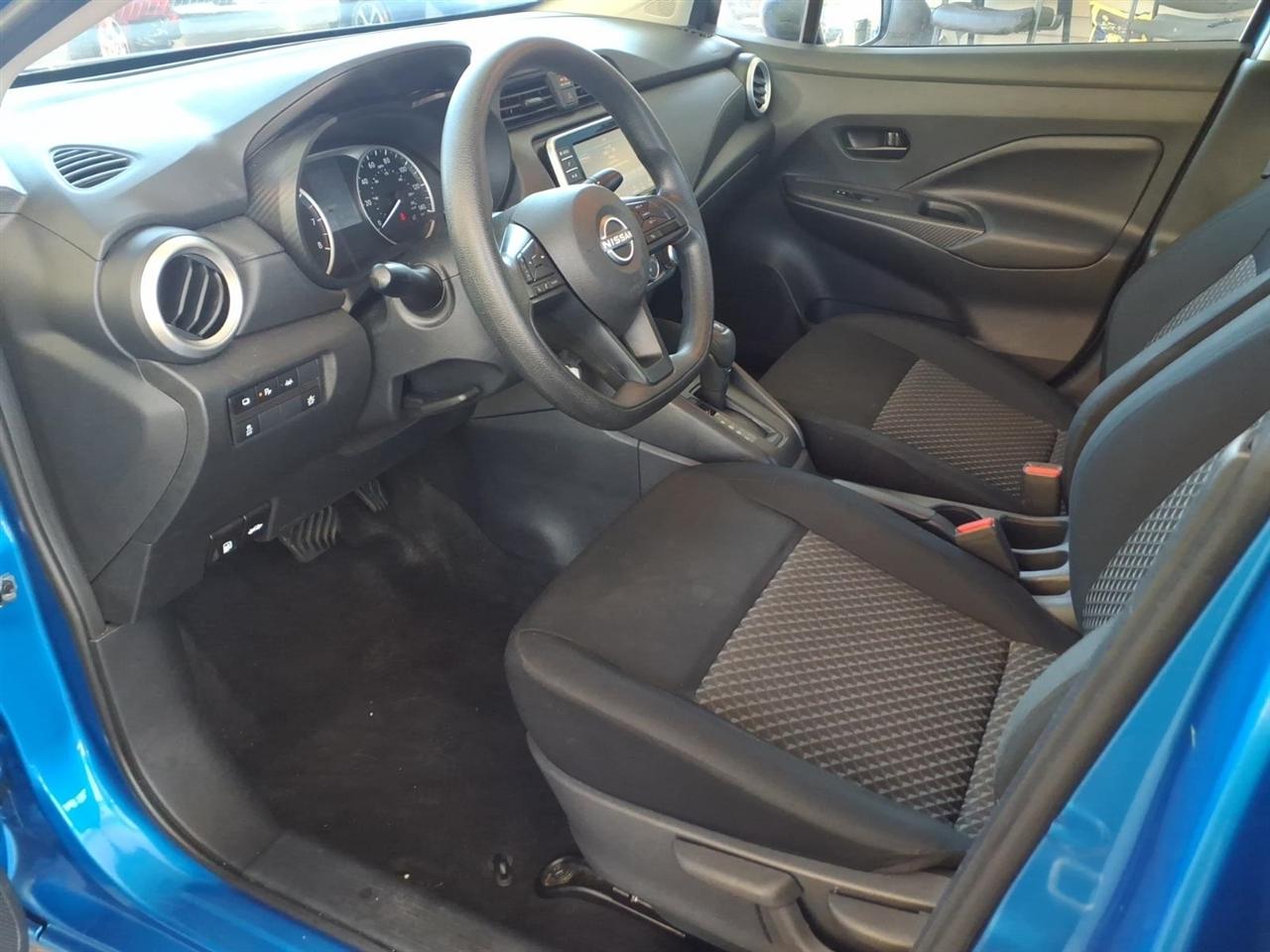 Nissan Versa  2024