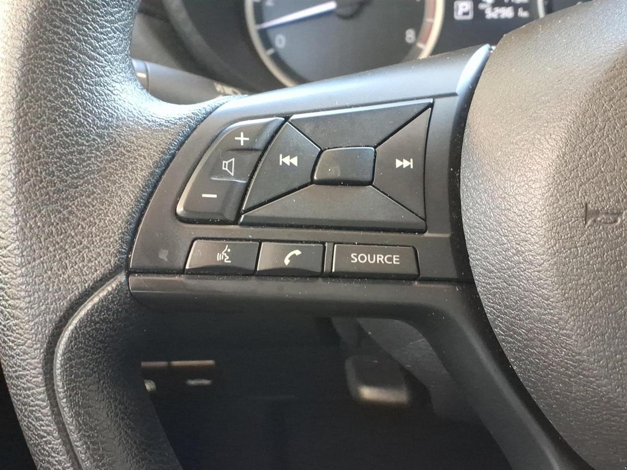 Nissan Versa  2024