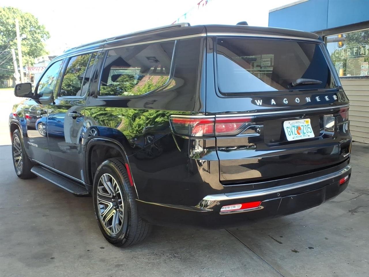 Jeep Wagoneer L  2024
