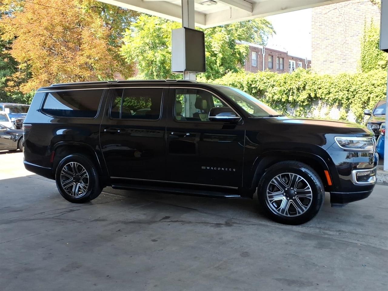 Jeep Wagoneer L  2024