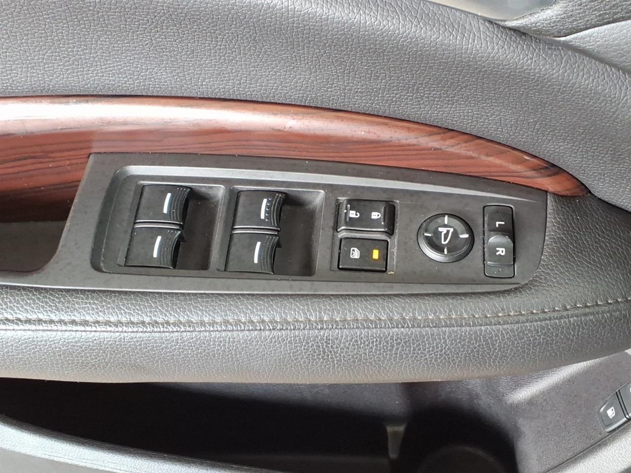 Acura MDX  2014