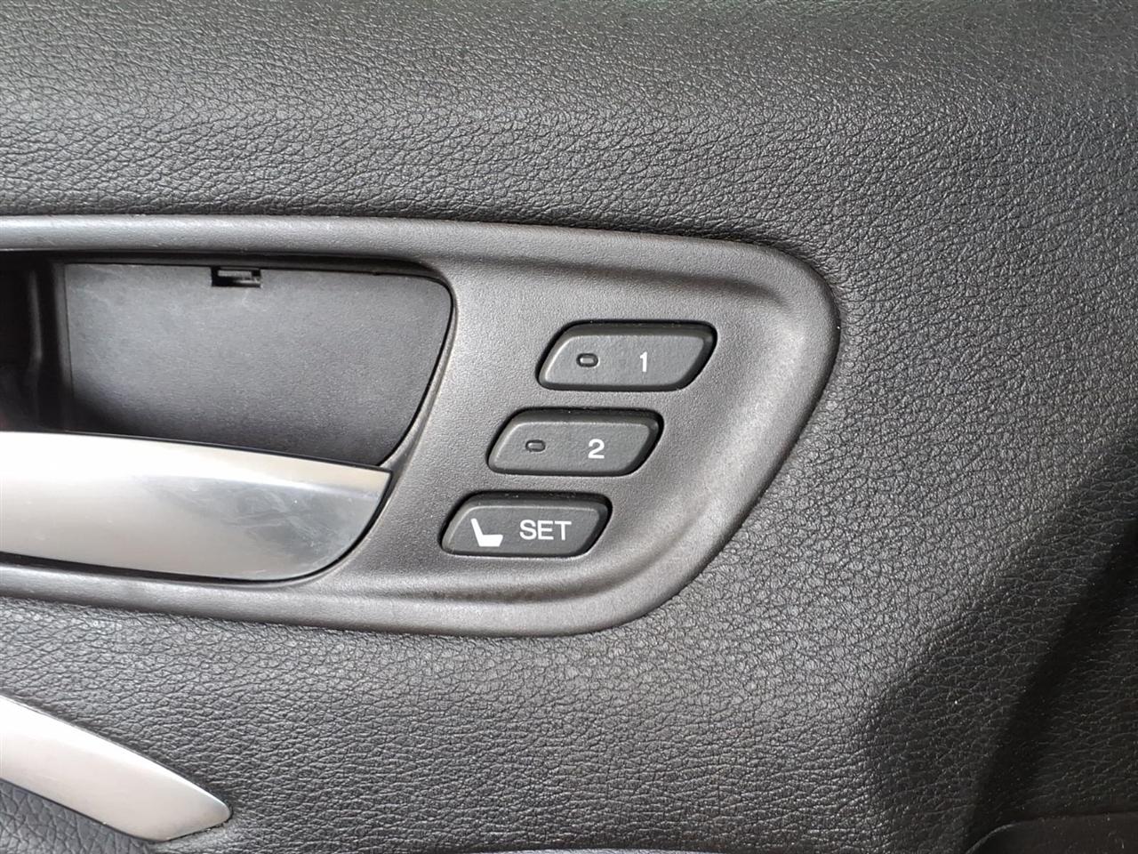 Acura MDX  2014