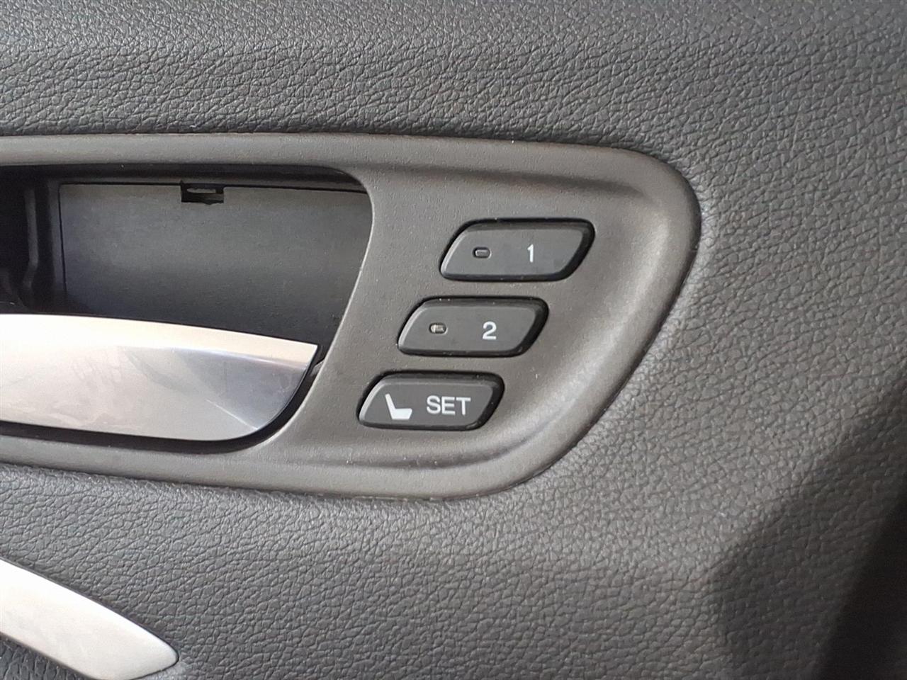 Acura MDX  2019