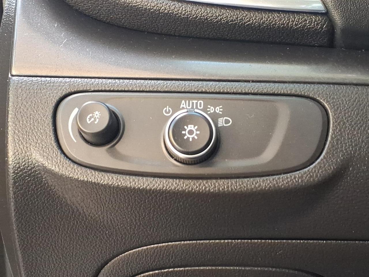 Buick Encore  2018