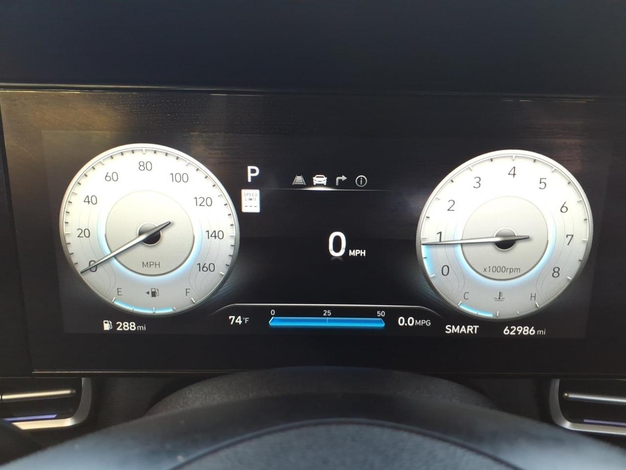 Hyundai Elantra  2024