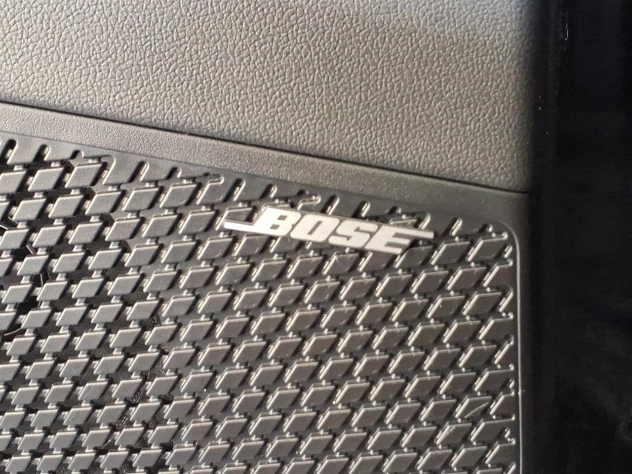 Hyundai Elantra  2024