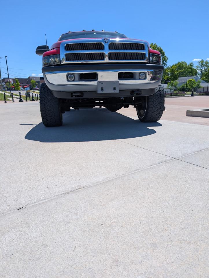 Dodge Ram 2500 Quad Cab 6.5-ft. Bed 4WD 1998