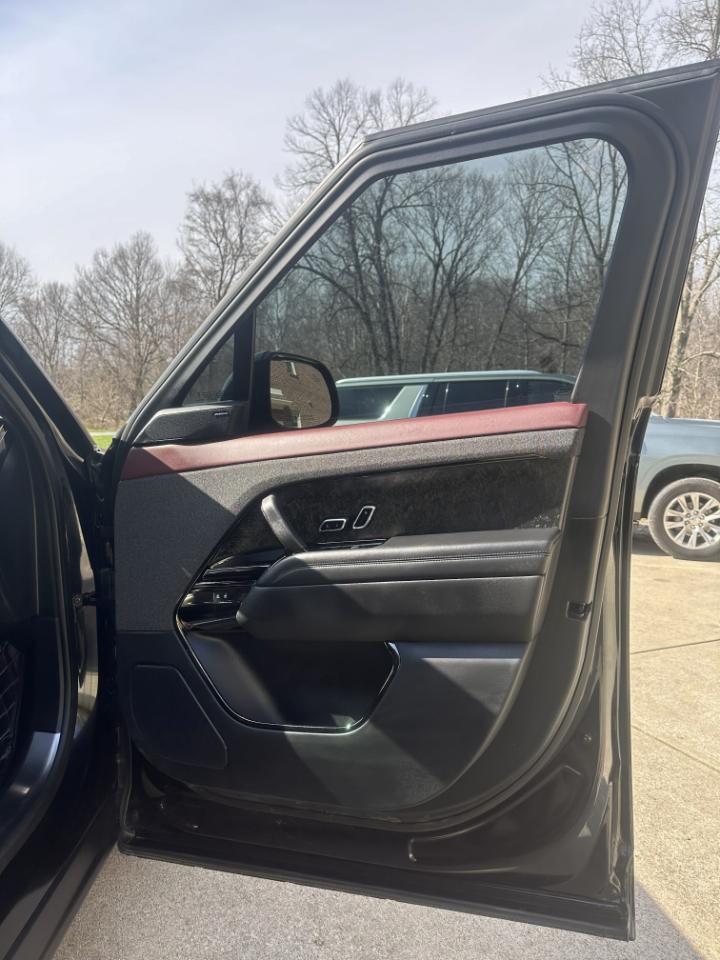 Land Rover Range Rover Sport  2024