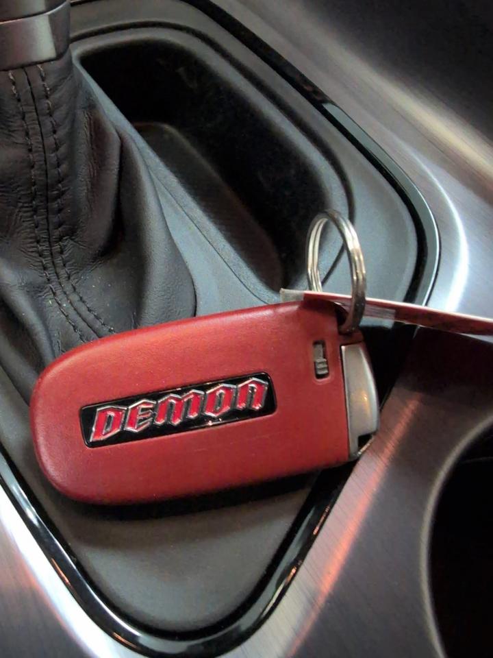 Dodge Challenger SRT Demon 2018