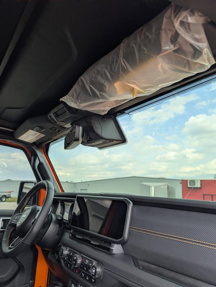 Jeep Wrangler Rubicon 392 2025