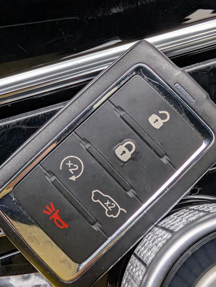 Jeep Grand Cherokee L Overland 4WD 2022