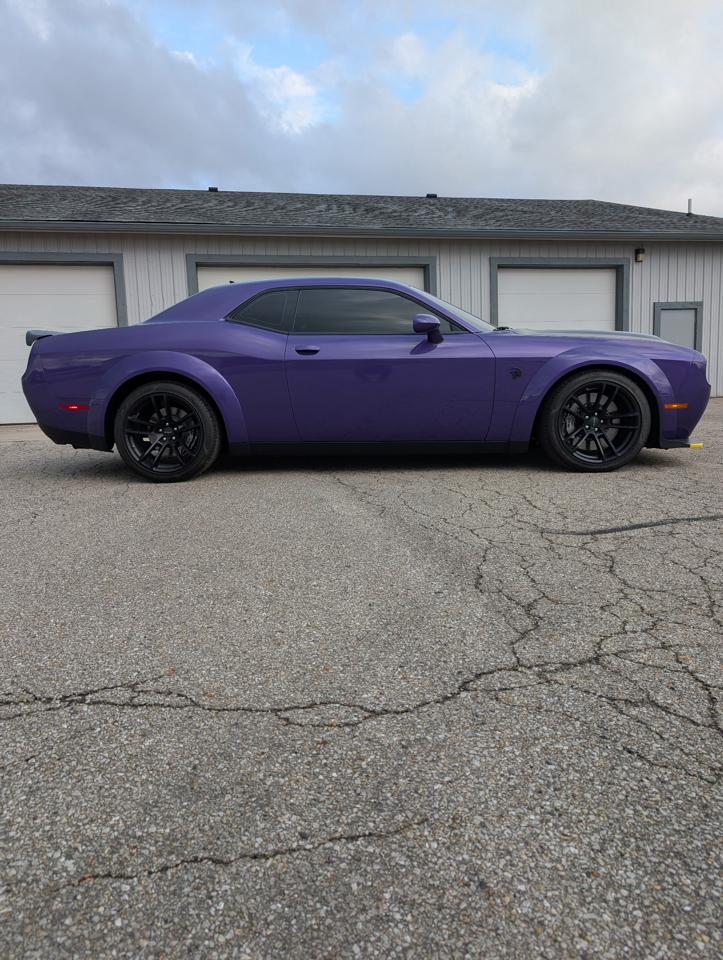 Dodge Challenger SRT Hellcat 2023