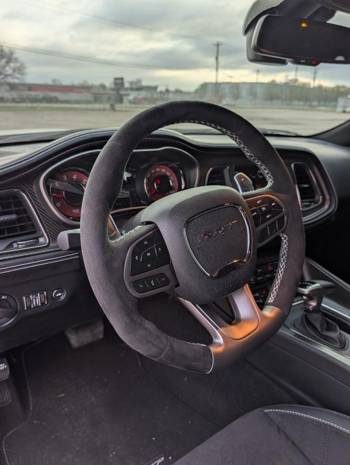 Dodge Challenger SRT Hellcat 2023