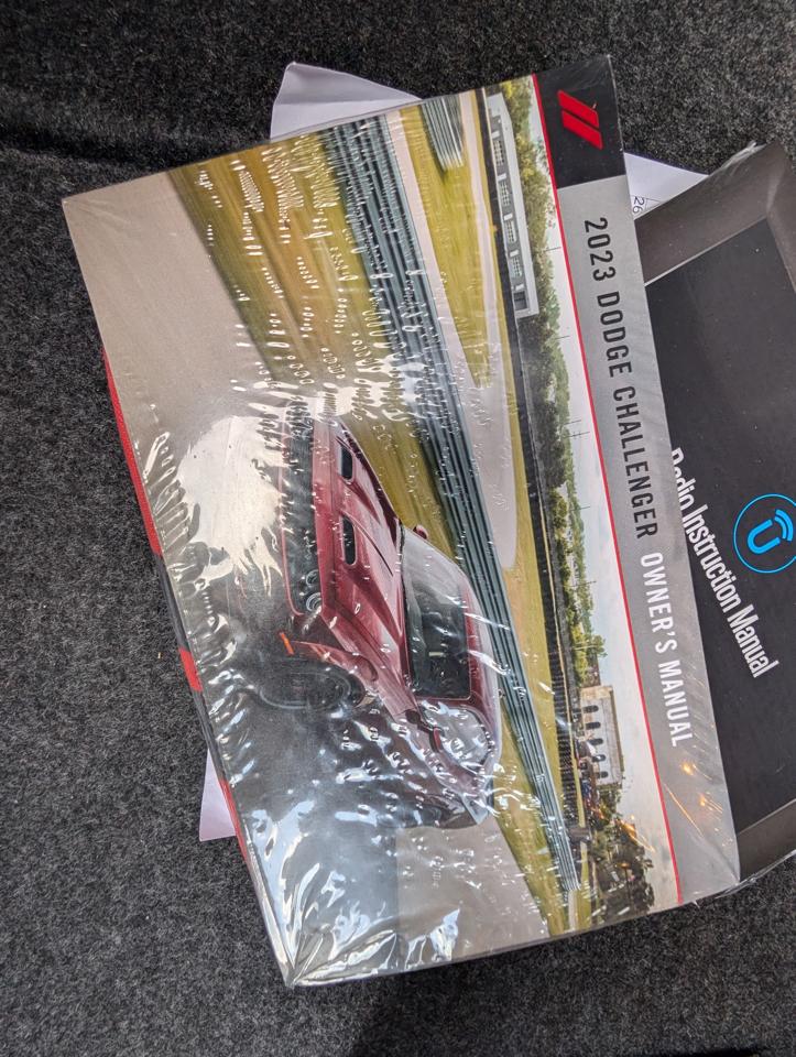 Dodge Challenger SRT Hellcat 2023