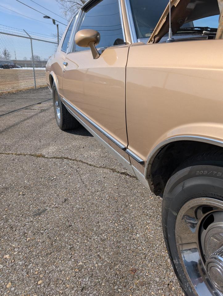 Chevrolet Monte Carlo Base 1985