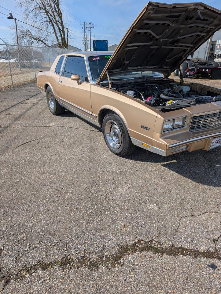 Chevrolet Monte Carlo Base 1985