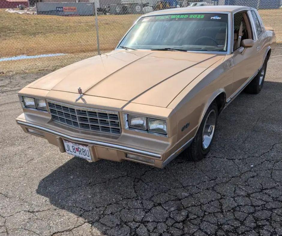 Chevrolet Monte Carlo Base 1985