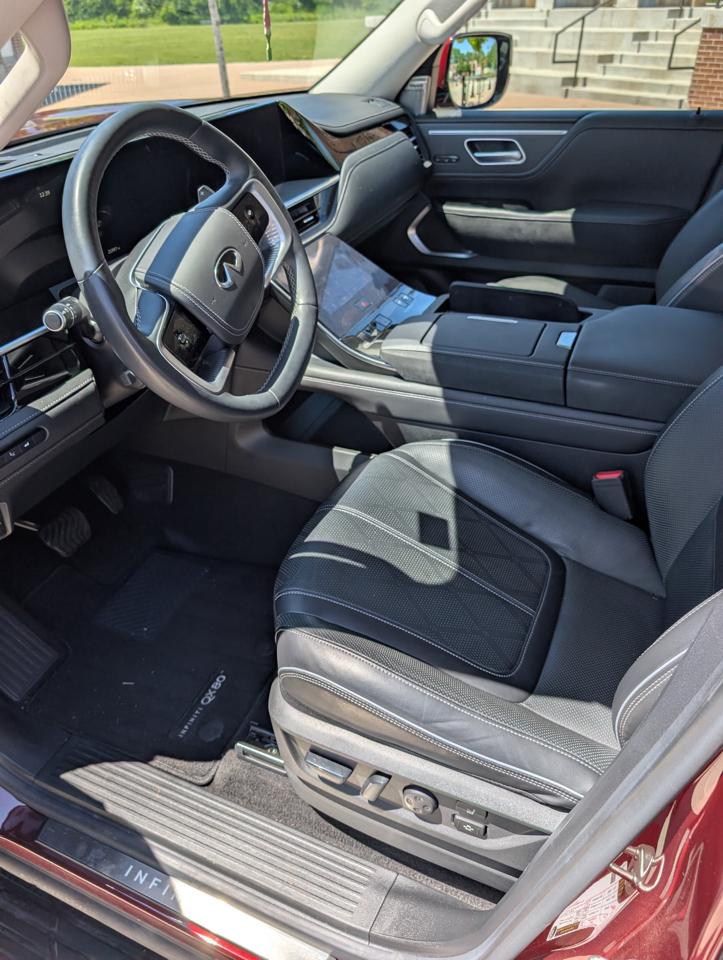 Infiniti QX80  2025