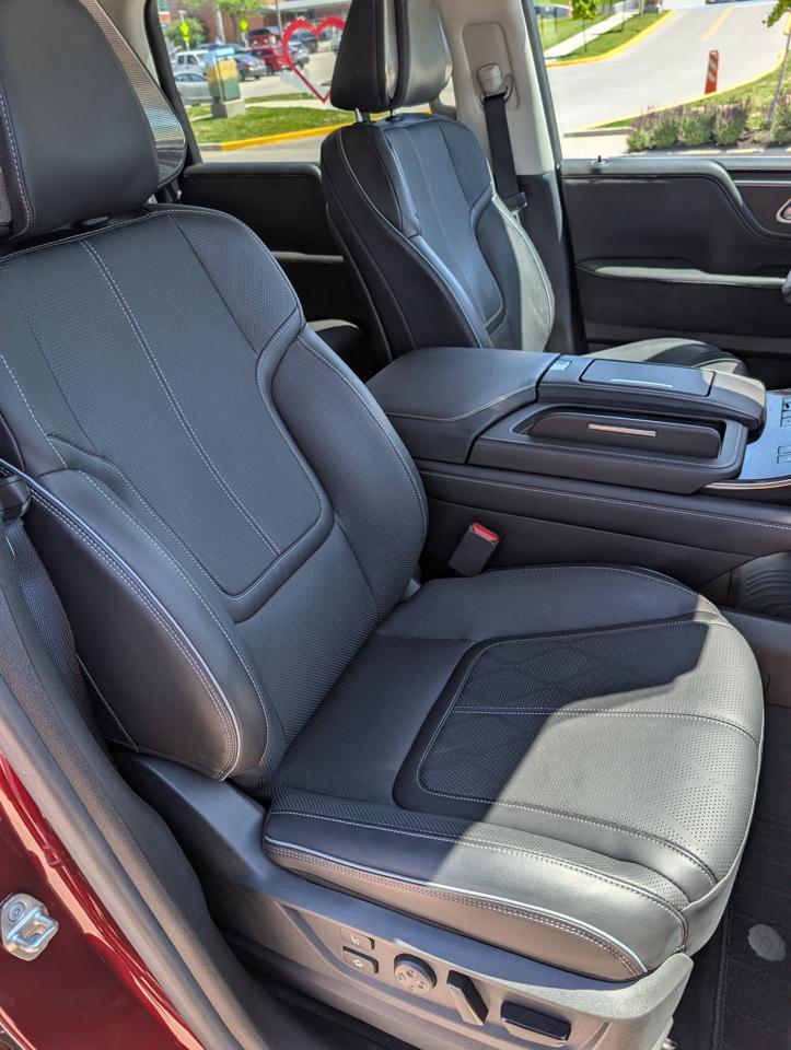 Infiniti QX80  2025