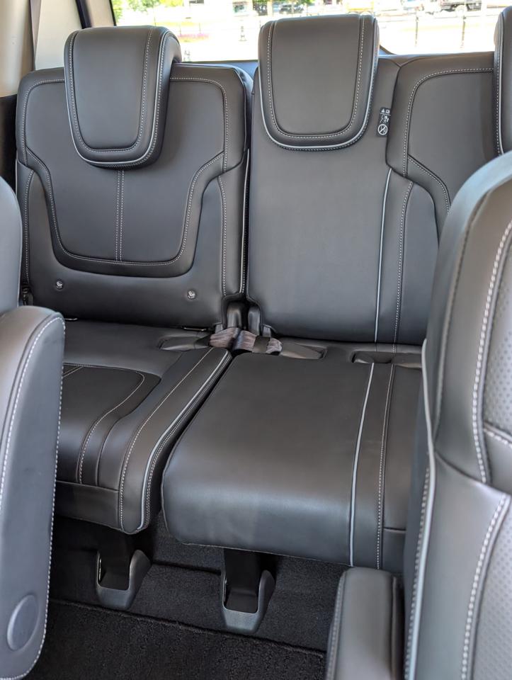 Infiniti QX80  2025
