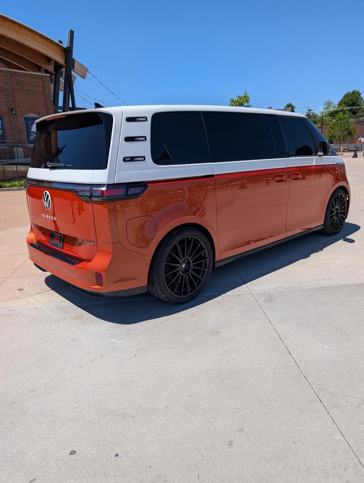 Volkswagen ID Buzz  2025