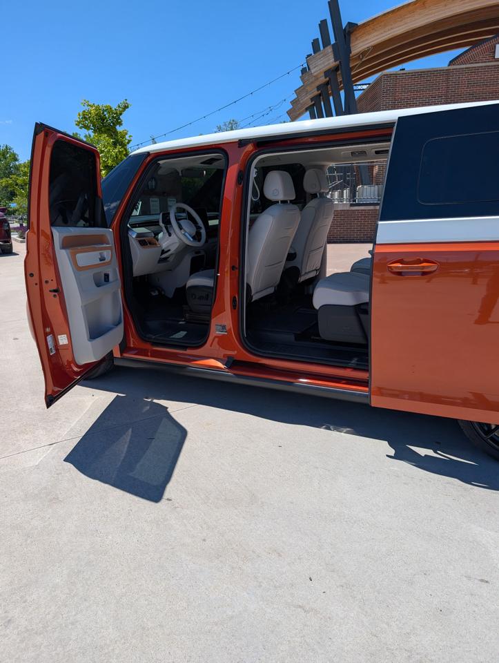 Volkswagen ID Buzz  2025