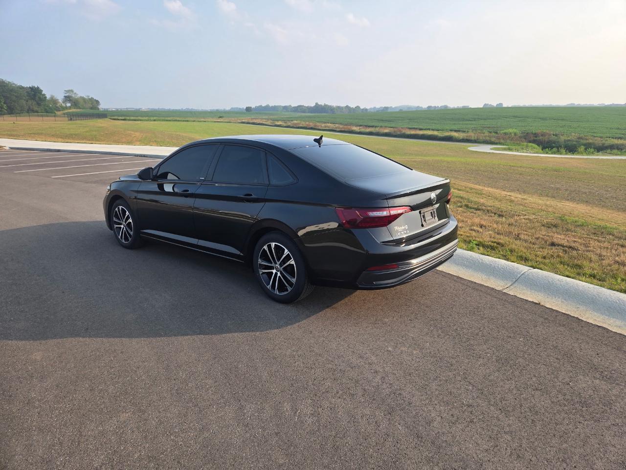 Volkswagen Jetta Sport 2023