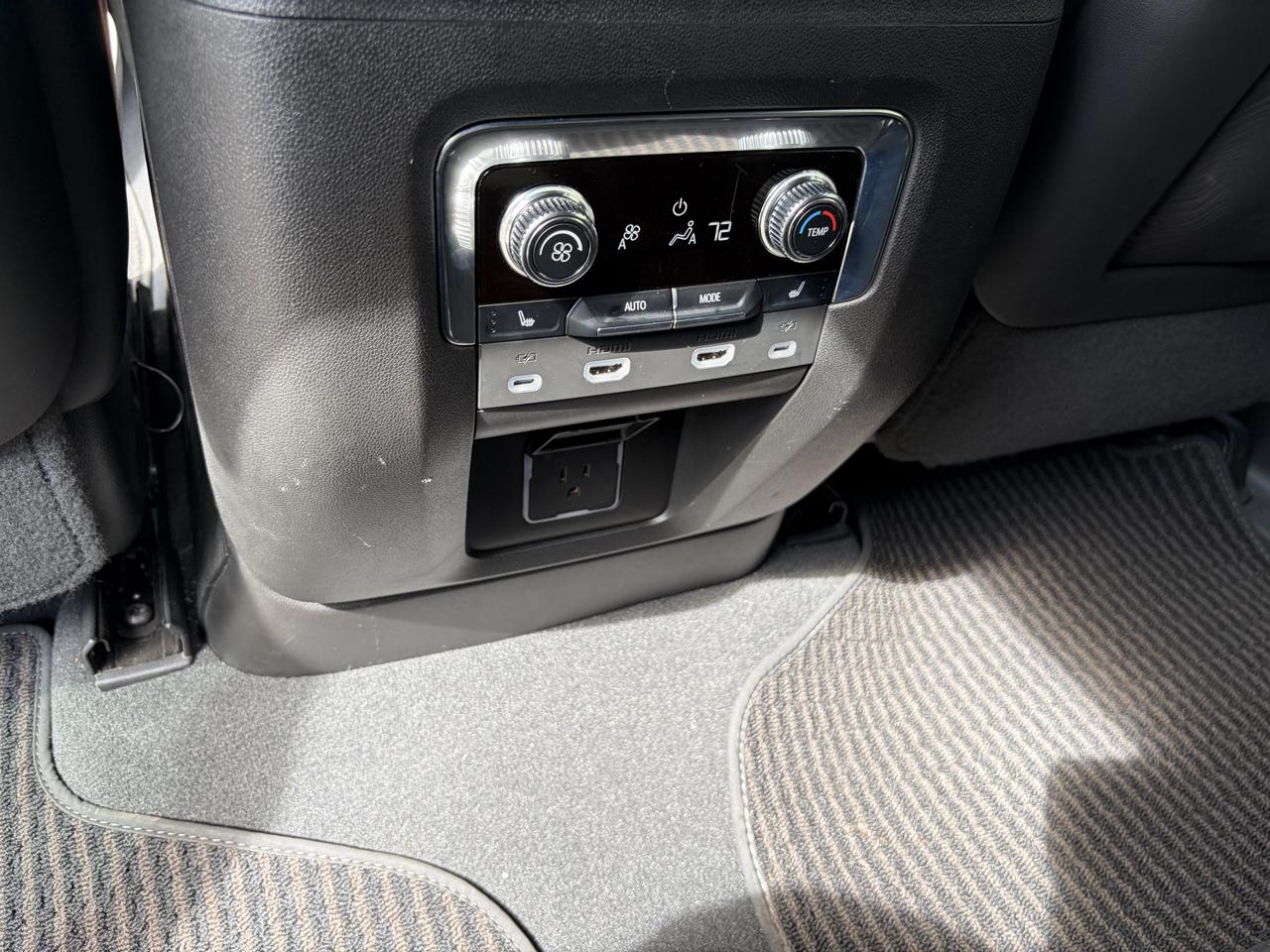 GMC Yukon XL  2023