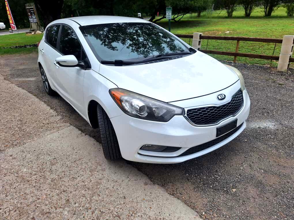 Kia Forte 5-Door  2016