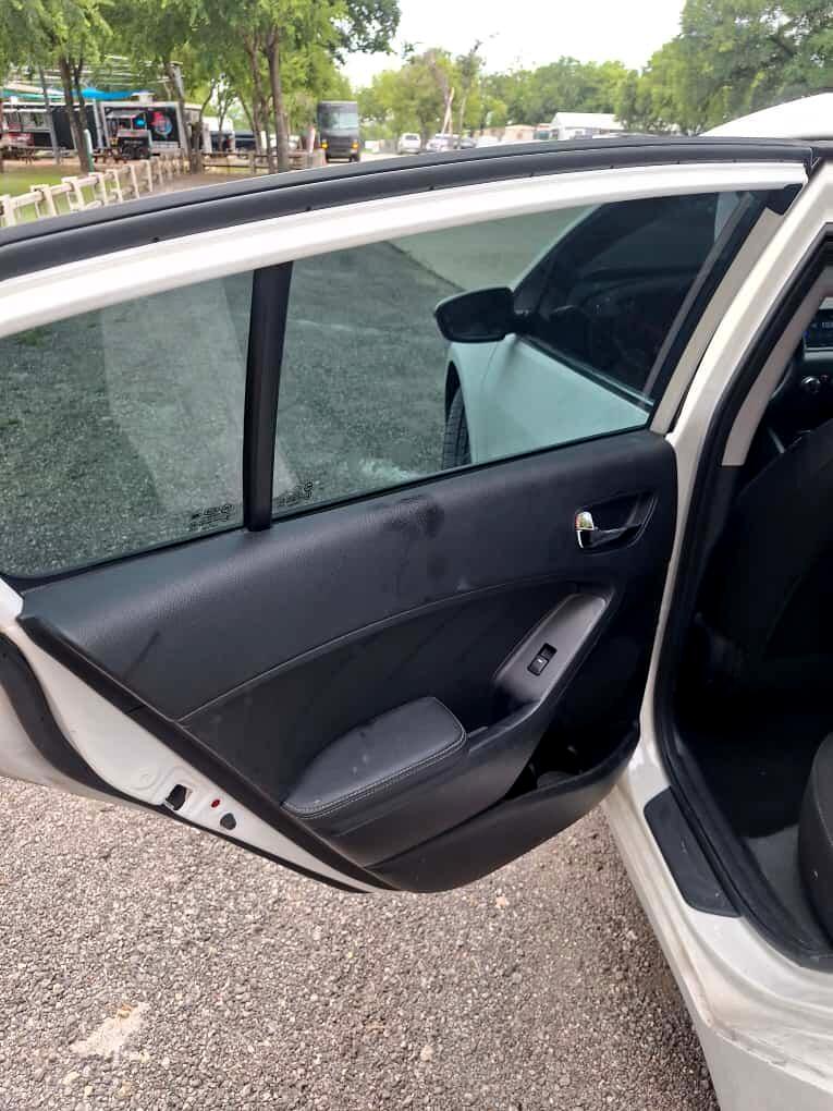 Kia Forte 5-Door  2016