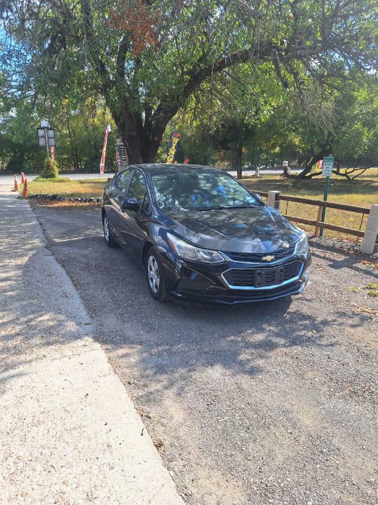 2018 Chevrolet Cruze LS