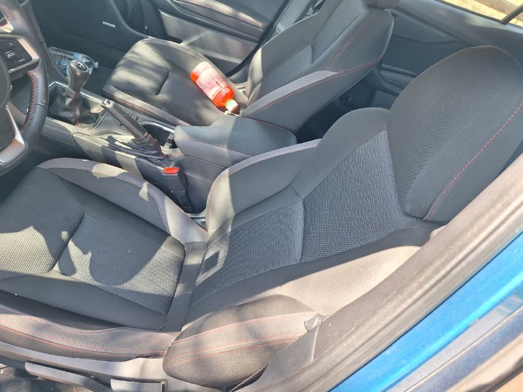 2017 Subaru Impreza 2.0i Sport photo 2